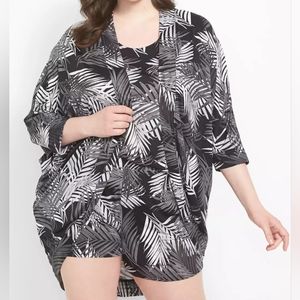 DreamyCool Cocoon Robe Cacique NWT